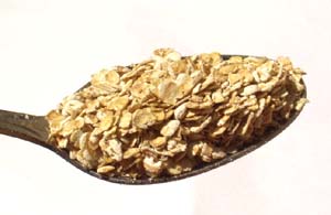 A spoon of oats bran serve great as cholesterol lowering foods